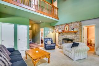 half Mi to Lake Texoma Home with Fire Pit and Grill! - Kingston - 7