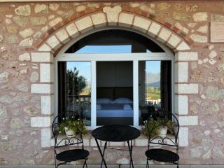 Villa Tragos - Vlorë - 6