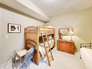 Acorn Cottage - 9