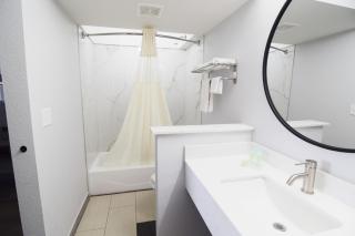 Walnut Inn Roland - 6