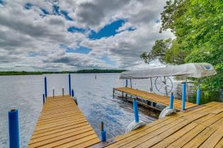 Waterfront Lake Holcombe Getaway with Dock - Conrath - 8