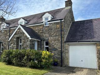 3 bed in Fishguard 37270 - Fishguard - 0