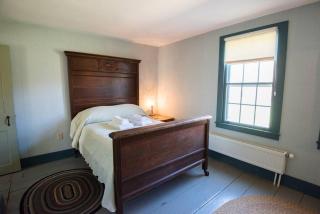 The Dutton Farmhouse - Dummerston Center - 7