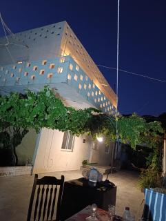 NIKOLARI RESORTs - Himare - 1
