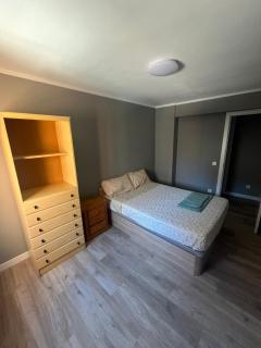 piso a un paso centro con zona aparcamiento gratuita - Santander - 2