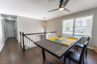 Hillandale Private Suite with Shared Bathroom - Atlanta - 7