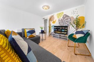 Tranquil Escape In Hertfordshire, Free Parking, 2 Bed, 2 Bath, Sleeps 6 - Caldecote - 5