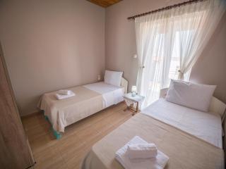 Traditional Stone Villa 1 - - 1