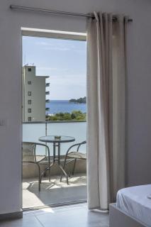 Koks’ Guesthouse - Himare - 4