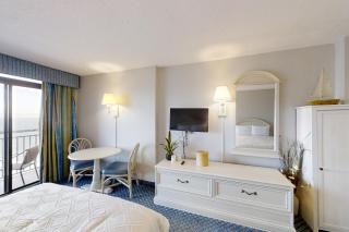 Sandcastle South 1102 - 7