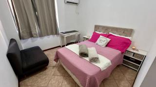 Bombas/ Bombinhas, a 50m do Mar, Apartamento 2 quartos, com churrasqueira na sacada, Ar e Wi-fi - Bombinhas - 4