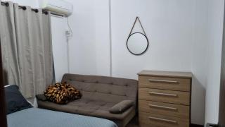 Bombas/ Bombinhas, a 50m do Mar, Apartamento 2 quartos, com churrasqueira na sacada, Ar e Wi-fi - 1