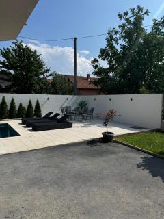Villa Sunrise with swimming pool - Sarajevo - 7