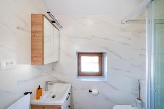 Holiday Home with jacuzzi - by TA Leut Agency - Slivnica - 7