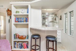 Walk to Indian River From Pet-Friendly Home! - Edgewater - 2