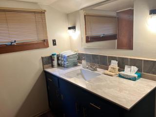 Rose Den - Romantic Mountain Cabin with Views! - 4