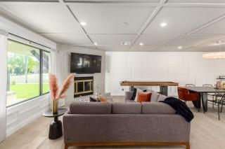 Sophisticated Luxury W Heated Pool, Ev Charger - 1