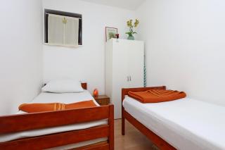 Apartments by the sea Bakar, Rijeka - 15553 - 1