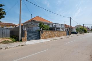 Family friendly apartments with a swimming pool Zadar - 22530 - Zadar - 0