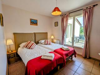 Maison avec piscine chauffée, tennis gratuit, 5 chambres en bord de rivière - Haironville, France - FR-1-585-34 - Haironville - 3