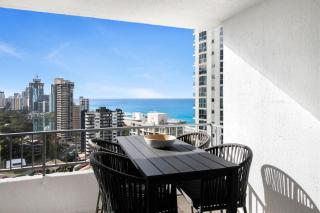 Magnificent Ocean Views Apartment in Surfers Paradise - CoastHM - Gold Coast - 6