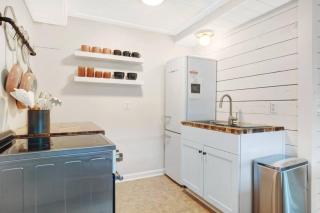 Salt Gypsy Unit B Resort Style Outdoor Space wPool - 4