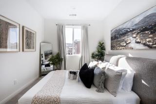 Brand New Stunning 4BR Townhome - Lemon Grove - 2