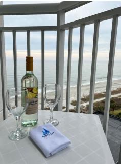 Stylish Oceanview Getaway Modern 1BR at Carolinian Resort" - Myrtle Beach - 0