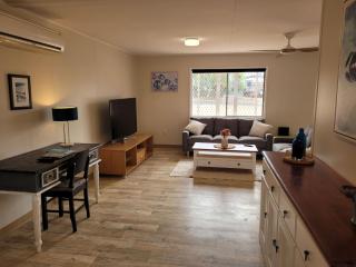 16 Stokes-Hughes Street - Exmouth - 9