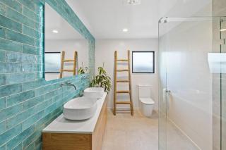 Aqua Vista Seaside Retreat - Papamoa - 1