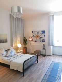 Nr 1 Kleines gemütliches Zimmer in Zentrum WLAN 20,6m2 - Annaberg-Buchholz - 1