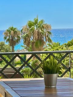Apartasuites Royal Zahara, Máximo confort con vistas al mar - Zahara de los Atunes - 0