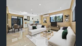 Entire house in Gymea - Gymea - 3
