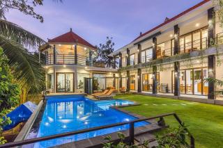 Amazing Ocean View Villa, 2 min walk to the beach - 0