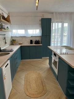 Daisy Apartment 27 - 2