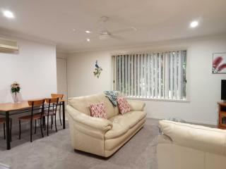 The Bottlebrush - Tumut - 5