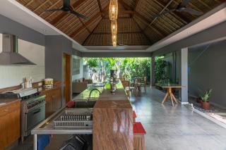 Balinea Holiday Home - Kerobokan - 3