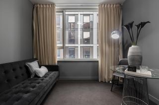 Moody & Charming Hotel Rm in Downtown Melbourne - Melbourne - 5