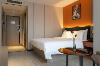 昊丽贵阳喷水池地铁站酒店 - 0