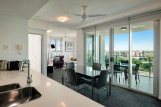 H on Mitchell Apartment Hotel - 3