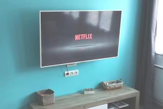 gîte rdc 42m2 400 m centre ville 200 m gare tgv parking gratuit 250 places face au logement - 2