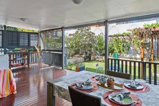 Artistic Queenslander with Park Views - near City! - Brisbane - 1