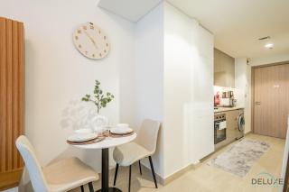 Lovely Studio Apartment at Azizi Riviera 41 in Al Merkadh by Deluxe Holiday Homes - Dubai - 3