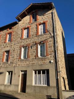 Chambres chez l'habitant - Usson-en-Forez - 0