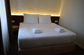 Nobel West Hotel - Belgrade - 8