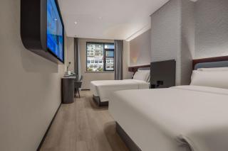 Changsha International Financial Center Furong Square Subway Station Qingju Hotel - 3