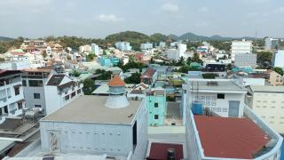River Hotel - 9