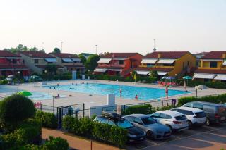 HOTEL APARTMENTS DIFFUSO PREMIUM 4 Stars - The Suite are located in various Tourist Village and Resort but always in Caorle - Pet Friendly - Family Resort - With or Without Swimming Pool - With Breakfast Room with Supplement - With Private Parking inside - Caorle - 3