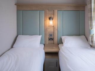 Pinewoods Beach Luxe no.3 – dog friendly - Wells next the Sea - 2