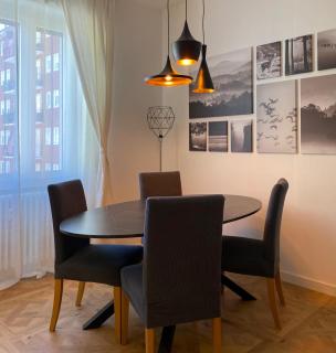 Modern Elegance in Milan's City Core - 3